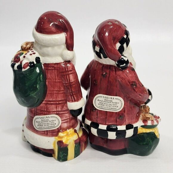 Debbie Mumm 4.75" Handpainted Sakura Magic of Santa Salt & Pepper Shakers - Picture 5 of 10